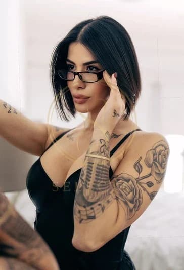 Desire · escort Muse en Puerto Madero · Buenos Aires