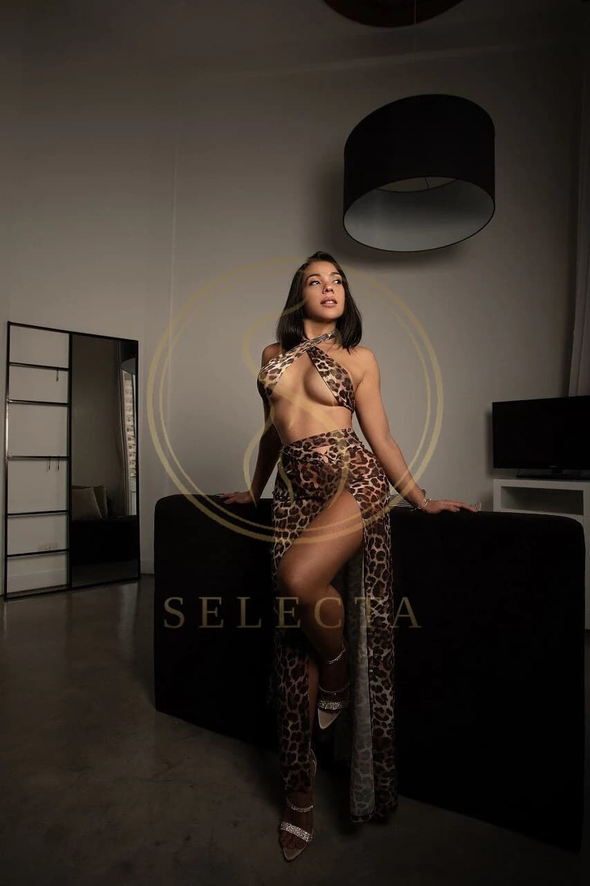 Mic · escort Prestige en Puerto Madero · Buenos Aires